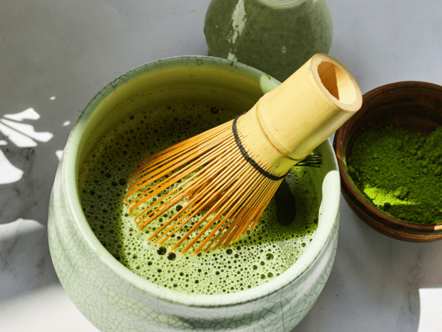 Matcha: Warum dieses grüne Pulver viel mehr ist als ein Tee-Trend, und oft missverstanden wird