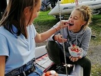 MIXIT TÁMOGATJA A SPORTOLÓKAT: VERSENYVITORLÁZÁS