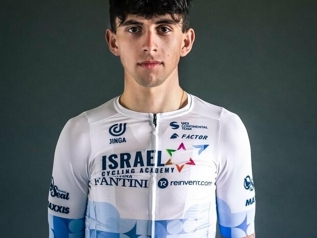 Mixit podporuje športovcov: cyklista Simon Nagy