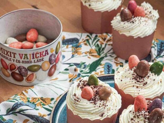 Recept: Veľkonočné vanilkové cupcaky
