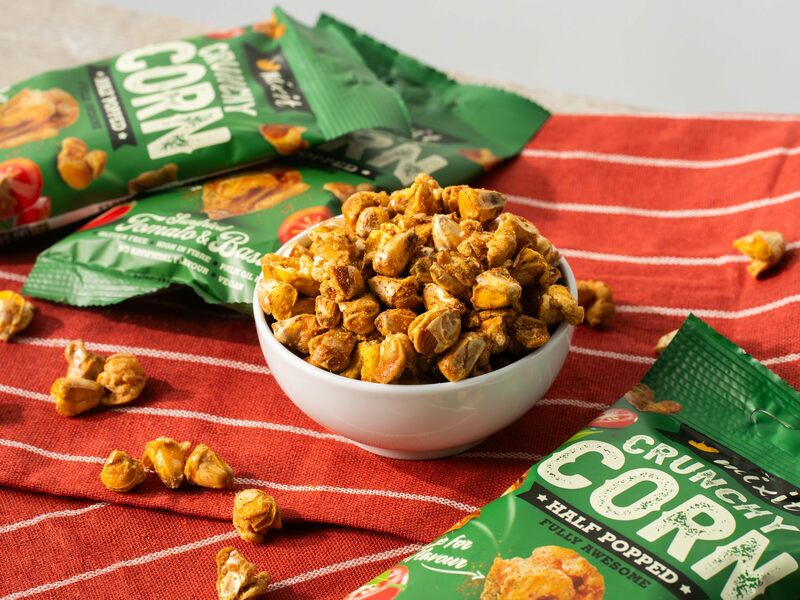 Crunchy corn – Rajče & bazalka do kapsy