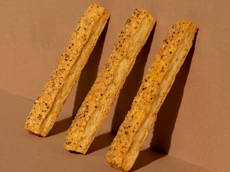 Mixit Dutch Bakery – Bâtonnets au fromage Pecorino et poivre noir