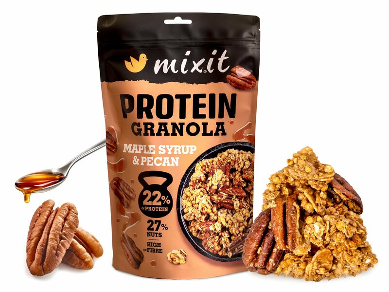 Granola proteică din cuptor - Sirop de arțar & nuci pecan