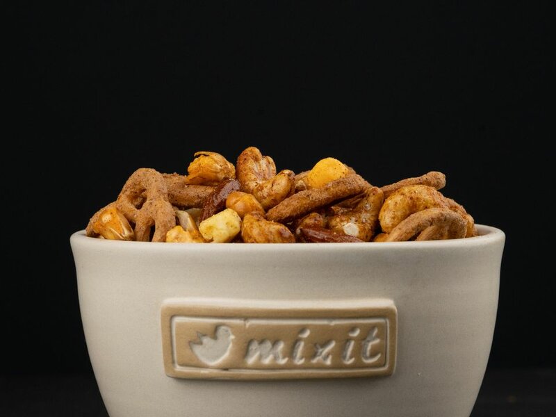 Mix hradního pána - Sýr, crunchy corn, oříšky a preclíky