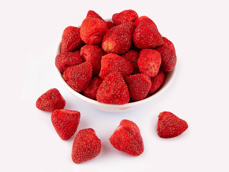 Mixit Bonbon tele egész ropogós eperrel