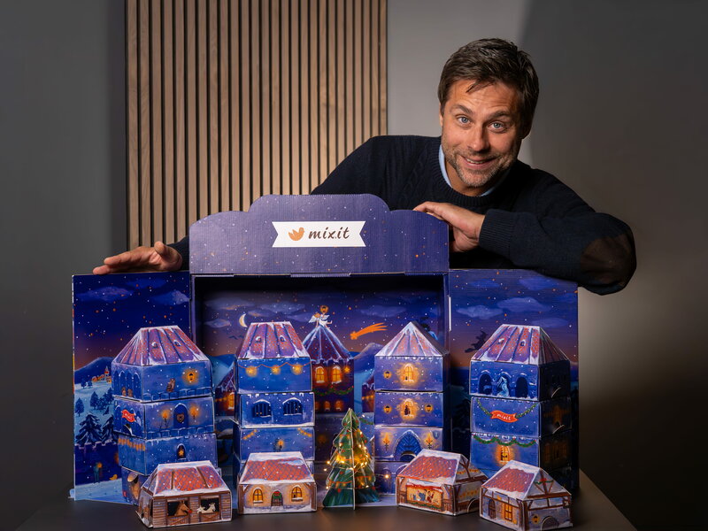 Velký adventní kalendář Mixit 2026 – Vánoce na hradě