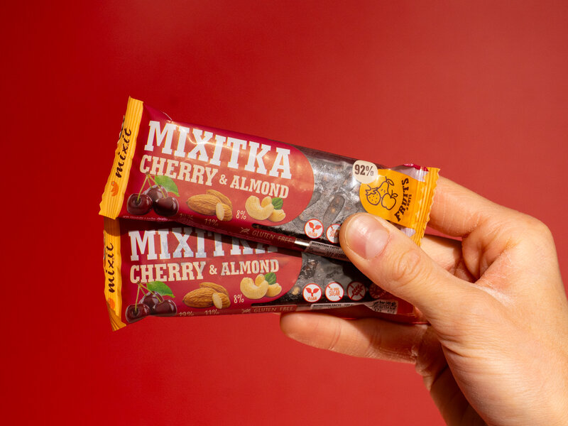 Mixitka BEZ LEPKU – Třešeň + Mandle