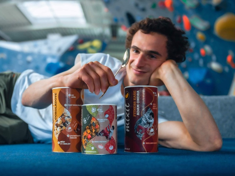 Adam Ondra lezec sportovec müsli protein