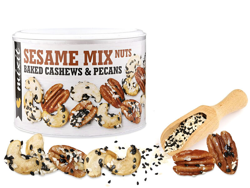 Nüsse, Cashewkerne, Pekannüsse, Sesam, Salz, Snack