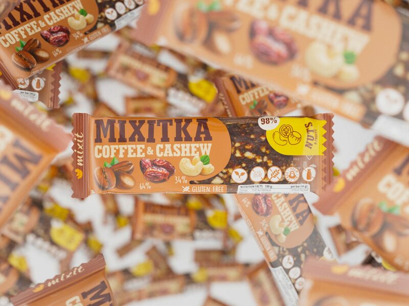 mixitka tyčinka svačina káva kešu energie výlet