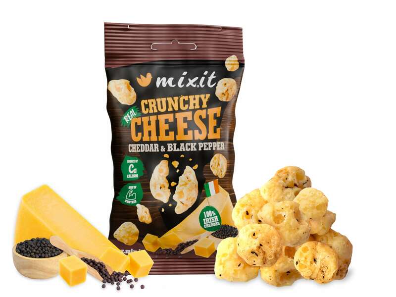 Prezent - Chrupiący ser do kieszeni - Irlandzki cheddar z pieprzem