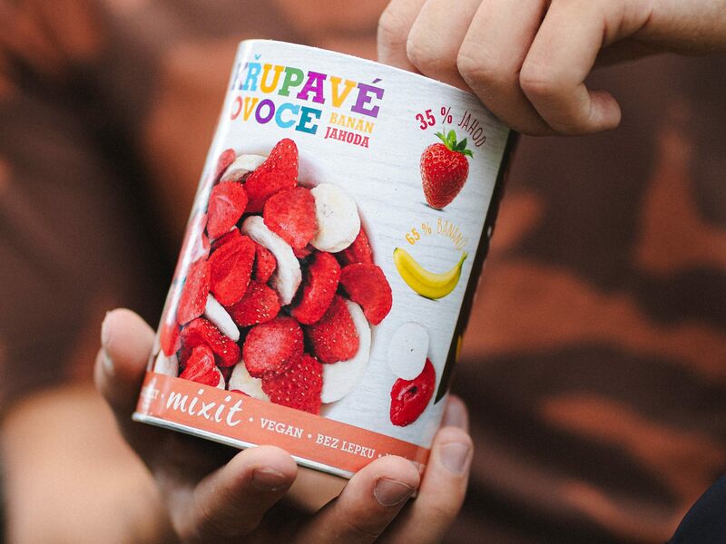 Banan i truskawka - Chrupiące owoce