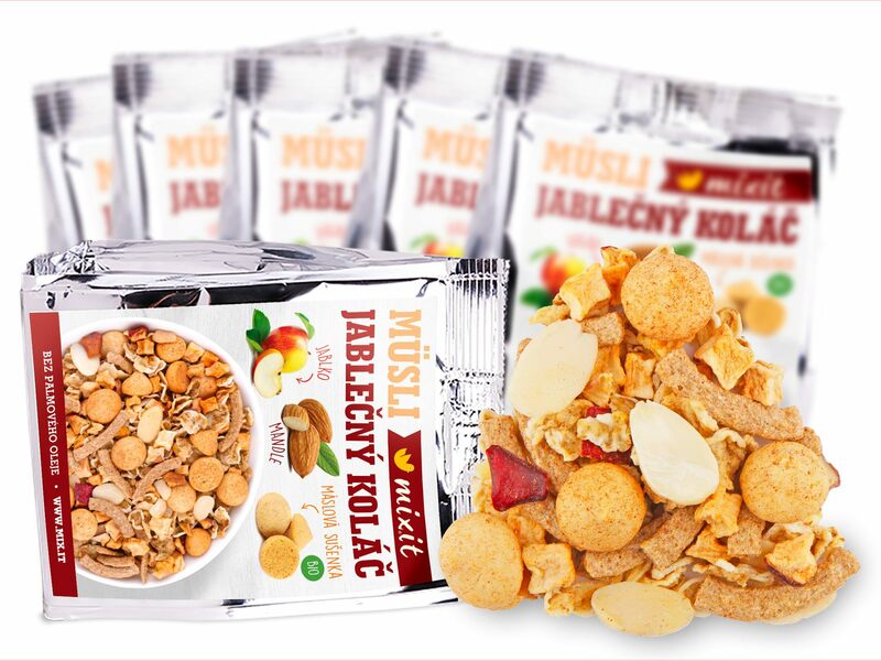 müsli jablkový koláč jablko sušenky skořice snídaně
