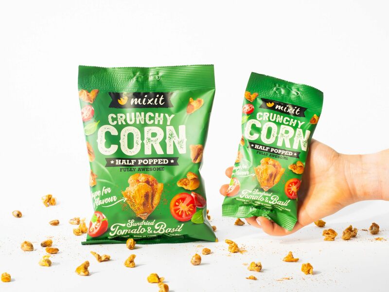 Crunchy corn - Rajče & bazalka do kapsy