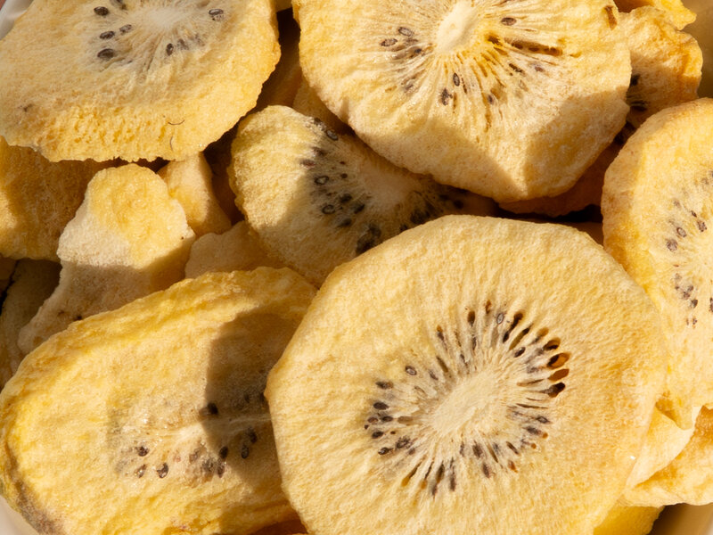 Chrupiące owoce - Żółte kiwi