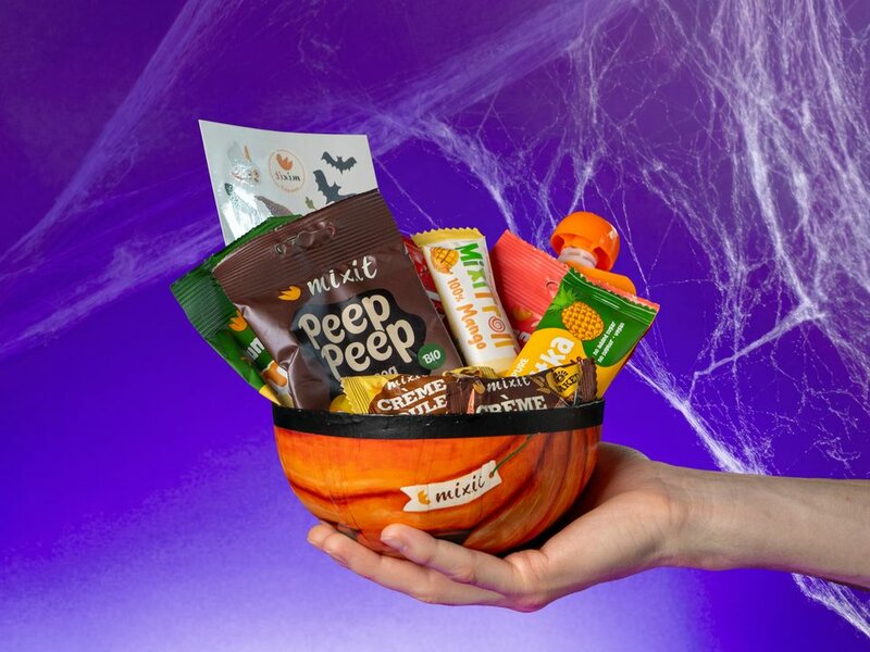 Halloweenská dýně plná dobrot