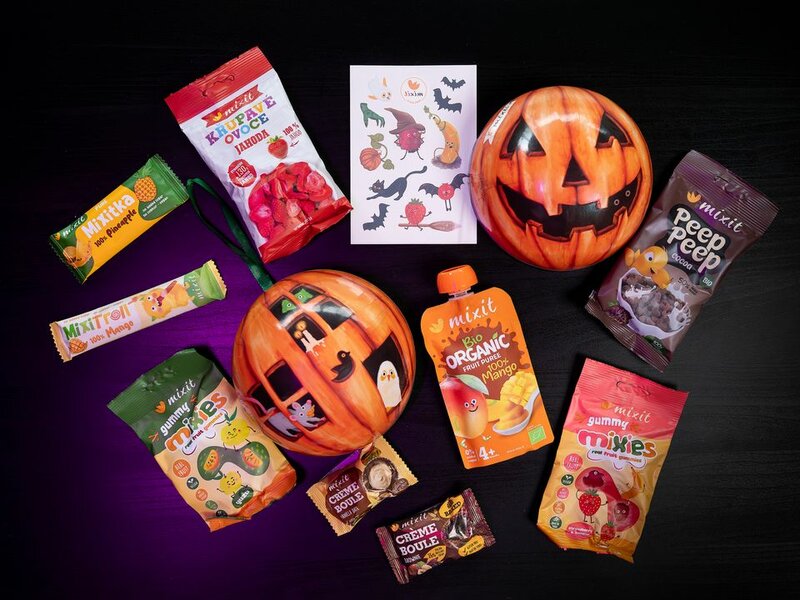 Halloweenská dýně plná dobrot