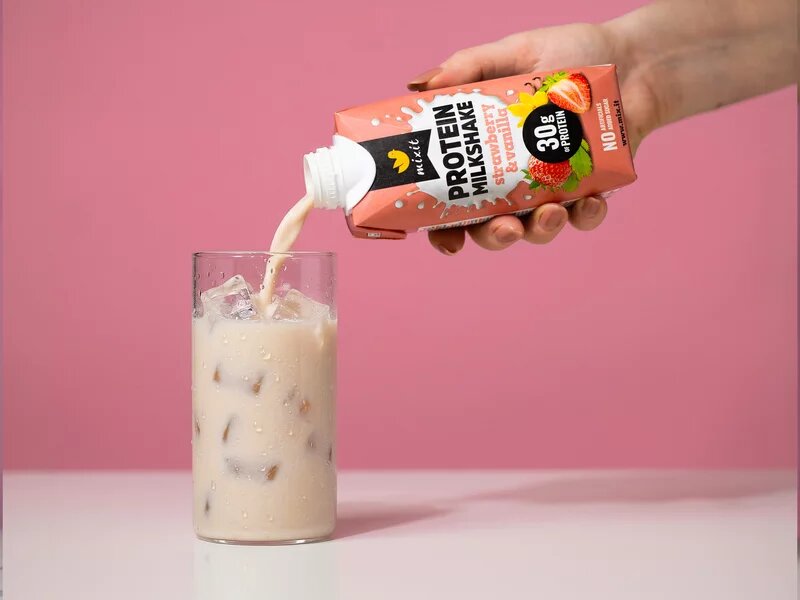 Mixit proteinový milkshake – Jahoda & vanilka (6 ks)