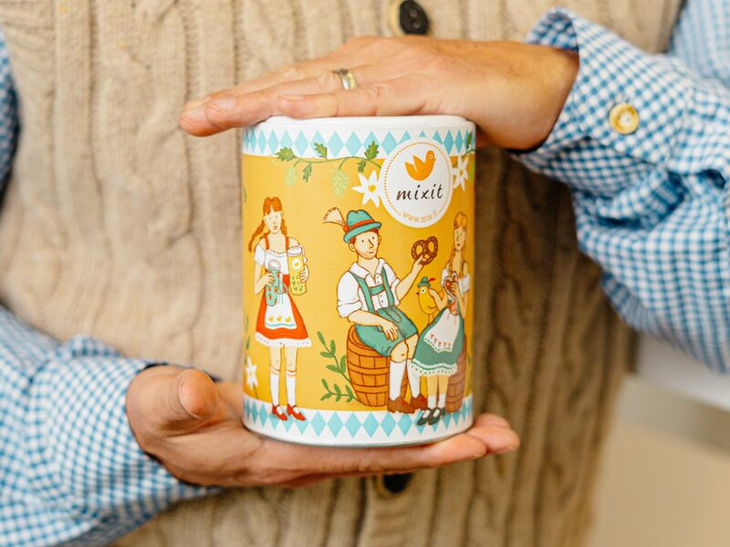Oktoberfest mix – Pražené oříšky a křupavé sýry