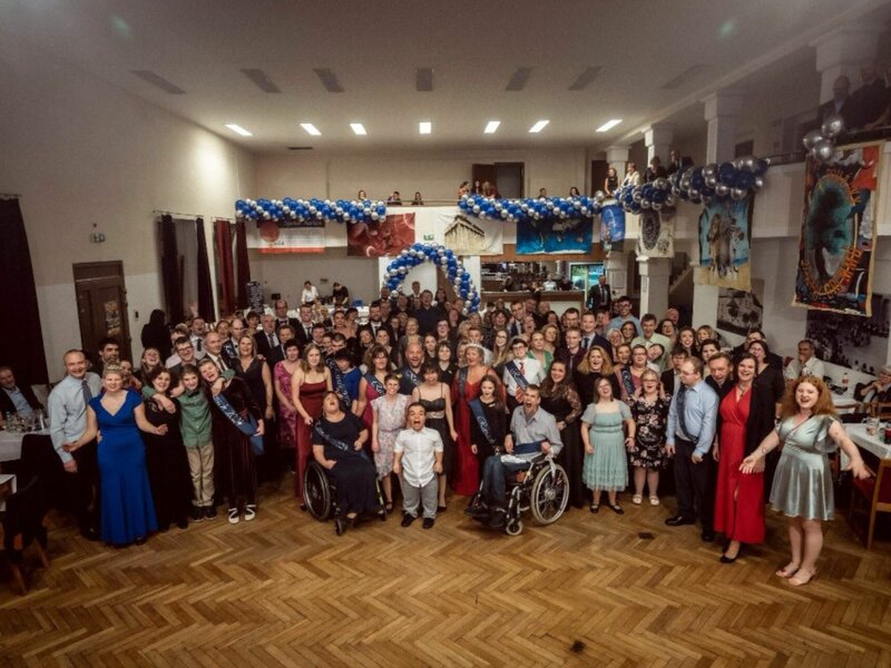 Dar pro Klubovnu Rarach a smysluplný volný čas pro děti a dospělé s postižením