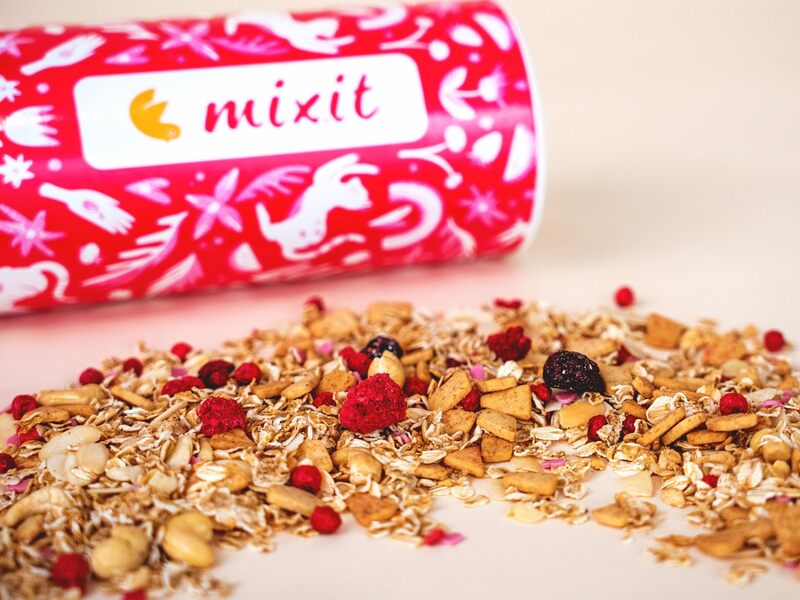 Májusi mix müzli csokival és lio gyümölccsel