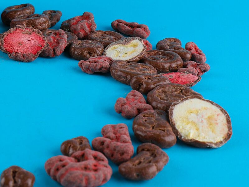 Mixit bonbon csoki bevonatú lio eperrel és banánnal